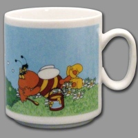 Diese bezaubernde Tasse mit Bienenmotiv bringt nicht nur...