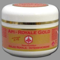 Die API-ROYALE GOLD Intensivcreme vereint die Kraft der...