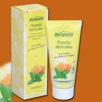Die Propolis-Aktivsalbe hilft gezielt bei gereizten...