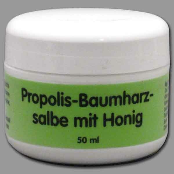 Die Propolis-Baumharz-Salbe bietet milde Pflege für rissige und trockene Haut. Mit einer reichhaltigen Mischung aus Bienenprodukten und Ölen unterstützt sie die Regeneration von beanspruchter Haut.