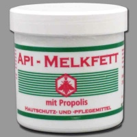 Das API-MELKFETT mit Propolis und Ringelblumenextrakt...