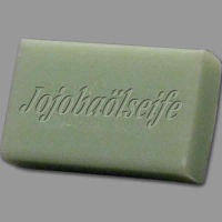 Die Jojobaöl-Seife spendet intensiv Feuchtigkeit und...