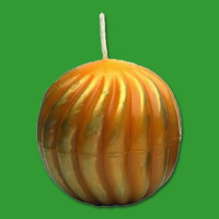 Diese Gießform für gedrehte Kugelkerzen...