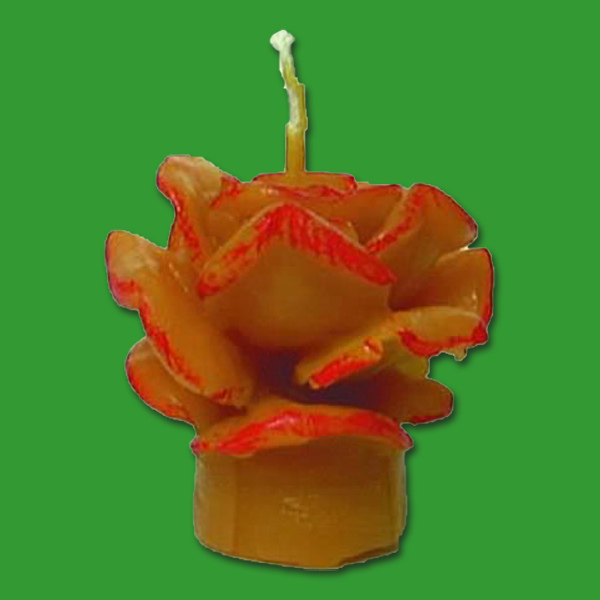 Mit der Teelicht, Rose groß-Gießform (6 x 6 cm) lassen sich wunderschöne Teelichter in Rosenform gießen. Ein ideales Dekoelement für romantische Anlässe.