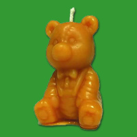 Diese Kerzengießform für einen Teddybär...