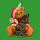 Mit der Kerzengießform Teddy mit Baum bringen Sie eine charmante Weihnachtsdekoration in Ihr Heim. Die Silikonform hat eine Größe von 7 x 6,5 cm und ein Wachsgewicht von 54 g. Der Schnitt in der Form erleichtert das Einfügen des Dochtes und sorgt für eine problemlose Entnahme der Kerze.