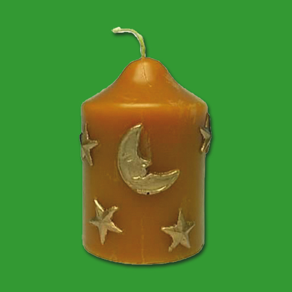 Diese Silikonform Stumpen mit Mond ermöglicht die Herstellung von stimmungsvollen Stumpenkerzen mit einem zarten Mondmotiv. Ideal für festliche Dekorationen und stimmungsvolle Abende.