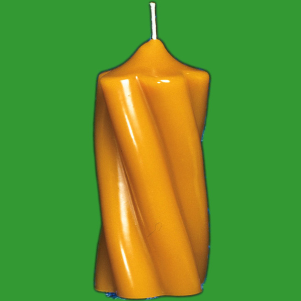 Diese Silikonform Stumpen grob gedreht ermöglicht das Gießen großer, robusten Stumpenkerzen. Ideal für festliche Gelegenheiten.