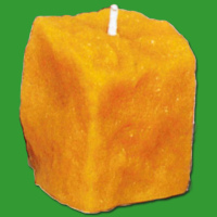 Mit dieser Gießform können Sie eine Kerze in...