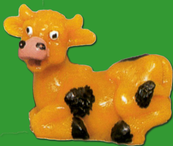 Gießen Sie eine charmante Kerze in der Form einer Kuh mit dieser speziellen Gießform. Sie ist ideal für kreative Imker*innen und Bastler, die tierische Motive in ihren Kerzen verwenden möchten.