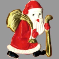Der Weihnachtsmann als bunte Kerzenverzierung ist ein...