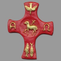 Kerzenverzierung "Kreuz mit Symbolen " rot/gold...