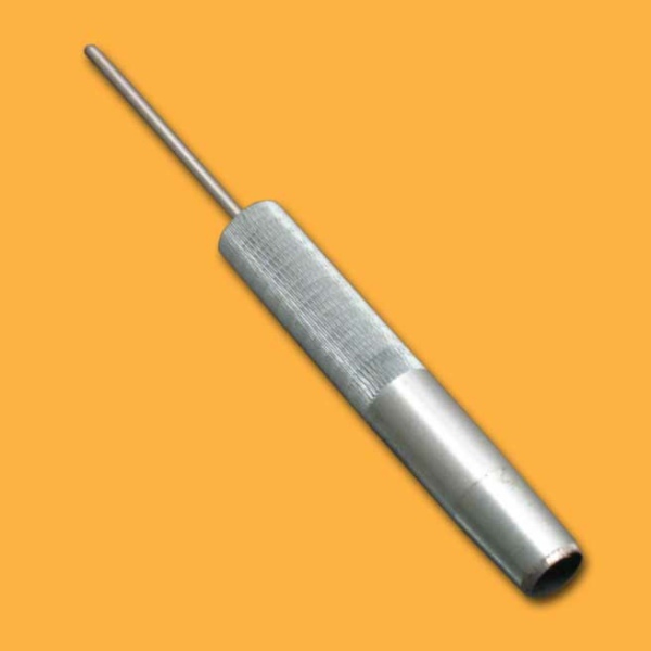 Die Zellenstanze -Eckhardts- aus Metall ermöglicht das präzise Ausstanzen von Larven und ist mit einem Anti-Rutschgriff für die einfache Einhandbedienung ausgestattet. Die Zellengröße beträgt ca. 8 mm Ø, und die Stanze ist ca. 10,5 cm lang.