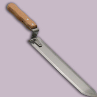 Das Entdecklungsmesser mit 28 cm langer, beidseitig glatt...