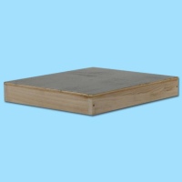Der MCB Holzdeckel wird über den Innendeckel...