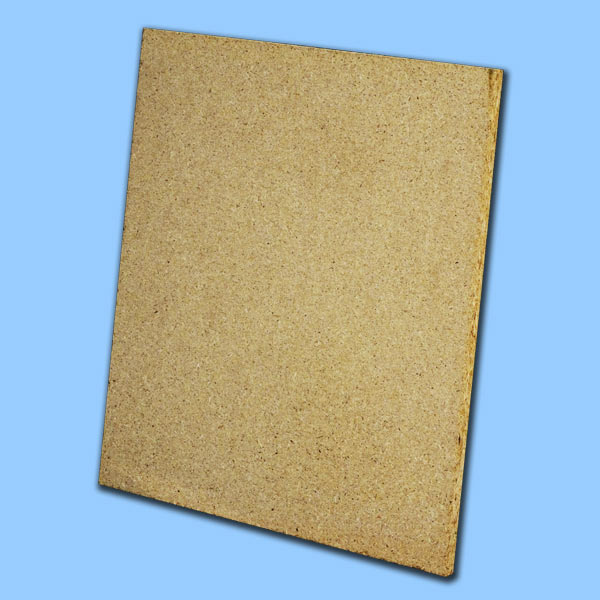Die Bodeneinlegeplatte aus Holz für den LCB-Zander-Boden sorgt für eine geschlossene und stabile Basis für Ihre Bienenbeute. Sie ist einfach zu installieren und bietet eine effektive Lösung für die Wintereinlagerung und Varroa-Kontrolle.