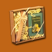 Das Geschenkset „Oliven-Honig-Seife“ vereint...