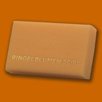 Die Ringelblumen-Seife mit Ringelblumenextrakt pflegt...