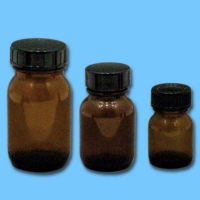 Das 50 ml Weithalsglas in brauner Farbe inklusive...