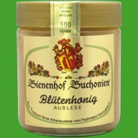 Blütenhonig aus den Nektaren von Obstbäumen ist...