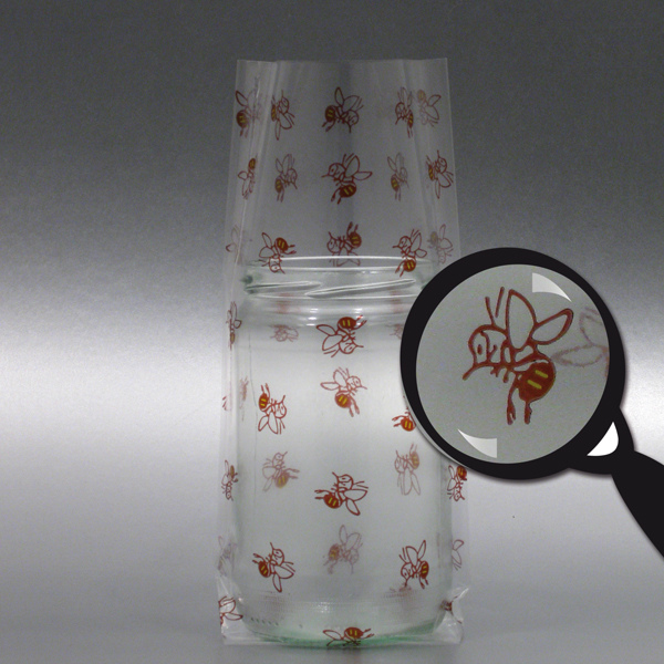 Die Cellophan-Bodenbeutel mit Bienenmotiv sind in kleinen Mengen von 10 Stück erhältlich. Mit einer Größe von 190 x 115 mm bieten sie eine ideale Lösung für die Verpackung von Honiggläsern und kleinen Produkten. Das Bienenmotiv macht sie besonders ansprechend.