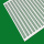 Das Kunststoff-Stanzgitter weiß in Universalgröße (500 x 500 mm) eignet sich für verschiedene Beutensysteme. Es hat eine Stärke von ca. 1 mm und Öffnungen von ca. 4,2 mm, die eine optimale Belüftung im Bienenstock gewährleisten. Dieses Gitter schützt die Bienen und sorgt für eine gleichmäßige Luftzirkulation.